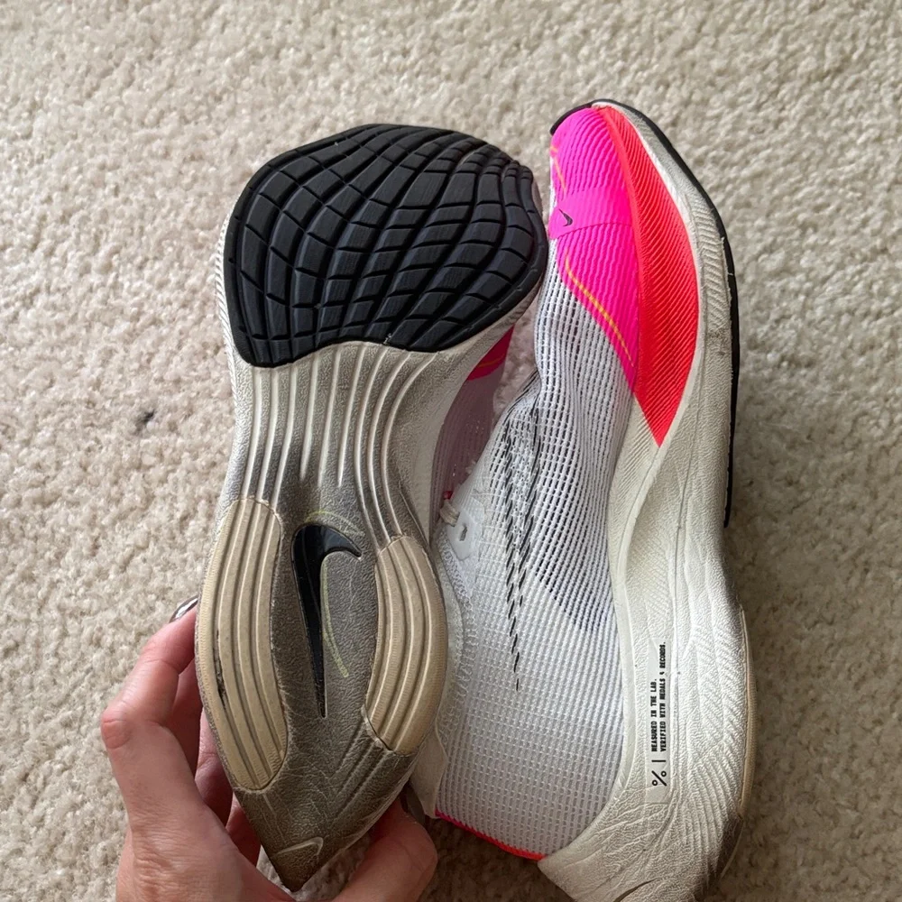 Nike ZoomX Vaporfly Next% 2 running shoes "Rawdacious” pink/white Mens 7 Wmn 8.5 - Picture 4 of 6